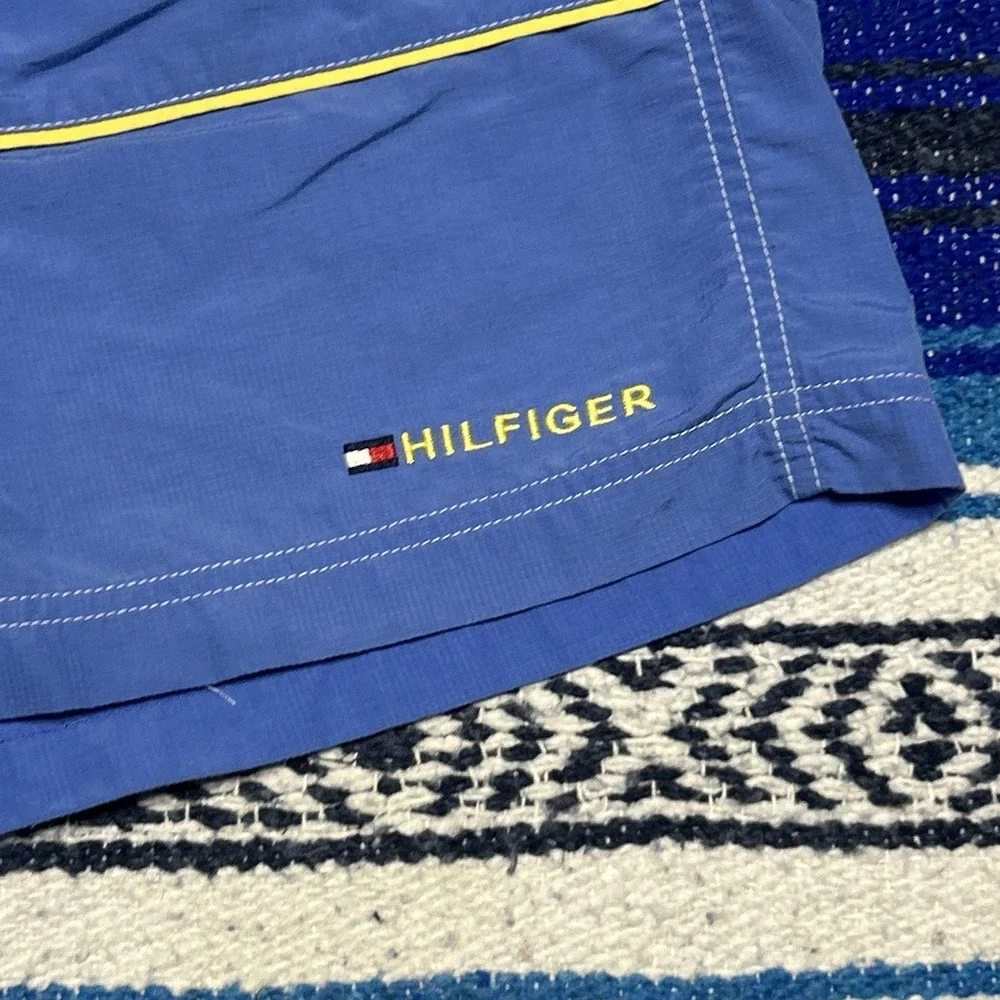 Y2K Tommy Hilfiger Men's Large Blue Yellow Swim Trunks Board Shorts Spellout